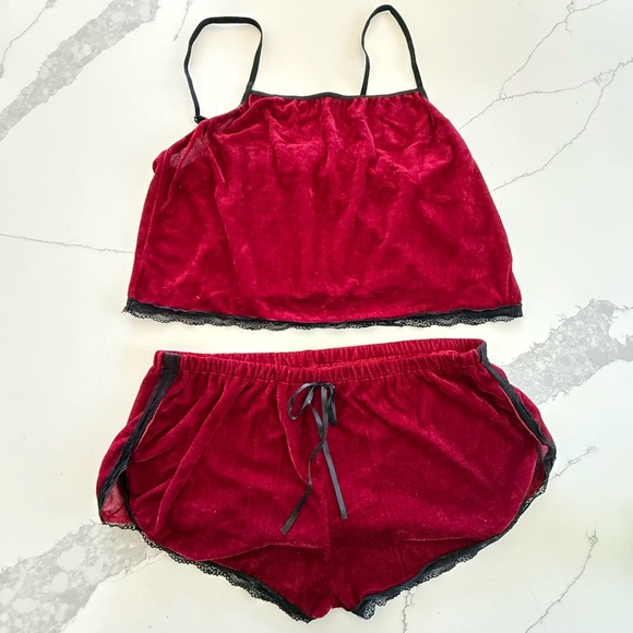 Lace Trim Velvet Women’s Cami Pajama/Lingerie Set Red with Black Trim 2XL EUC - Picture 2 of 10